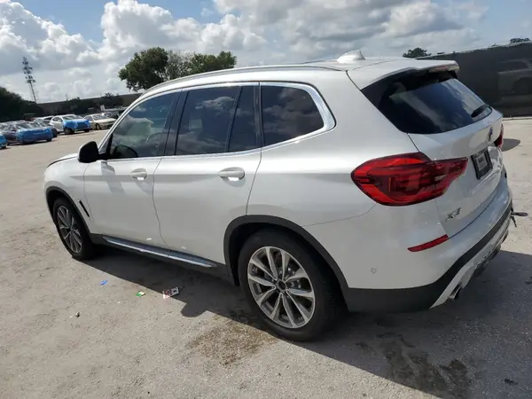 5UXTR7C5XKLR50045 2019 BMW X3 - Image 2