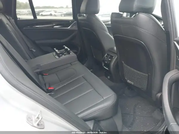 5UXTR7C5XKLR51101 2019 BMW X3 - Image 8