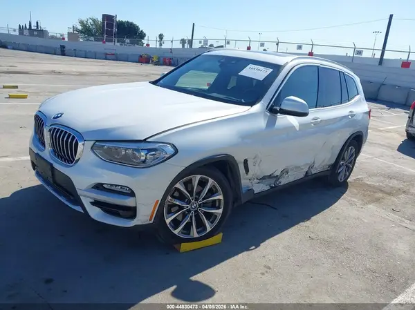 5UXTR7C5XKLR51356 2019 BMW X3 - Image 2