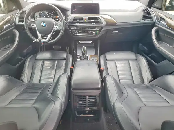 5UXTR9C50JLC68904 2018 BMW X3 - Image 8