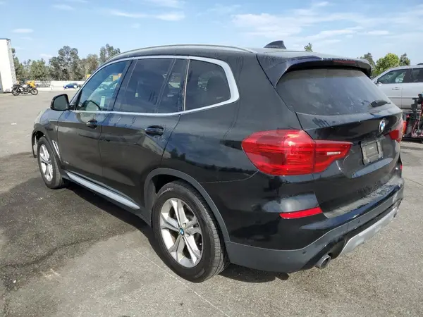 5UXTR9C50JLC75108 2018 BMW X3 - Image 2