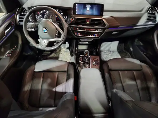 5UXTR9C50JLC77053 2018 BMW X3 - Image 8