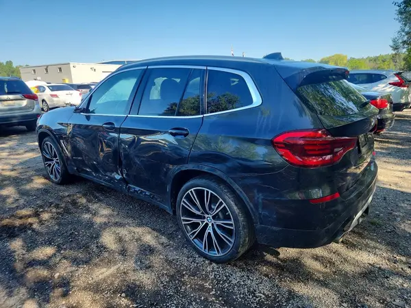 5UXTR9C50JLC82477 2018 BMW X3 - Image 2