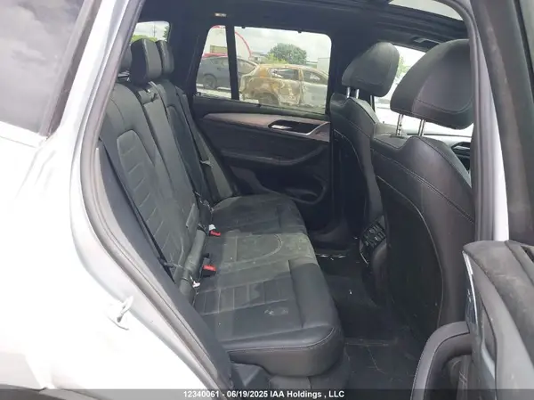 5UXTR9C50JLC82799 2018 BMW X3 - Image 8