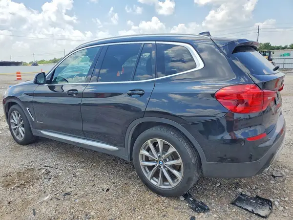 5UXTR9C50JLD60451 2018 BMW X3 - Image 2