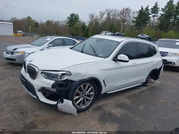 5UXTR9C50JLD60773 2018 BMW X3 - Image 2