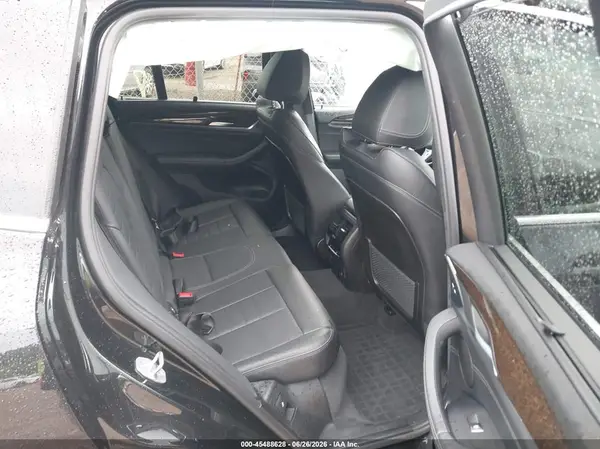 5UXTR9C50JLD62071 2018 BMW X3 - Image 8