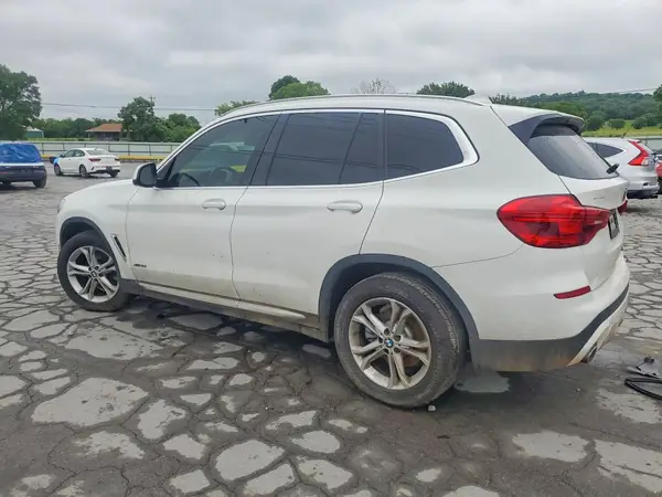 5UXTR9C50JLD62250 2018 BMW X3 - Image 2