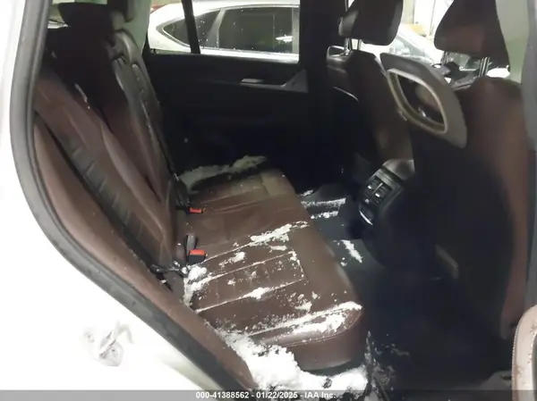 5UXTR9C50JLD65021 2018 BMW X3 - Image 8