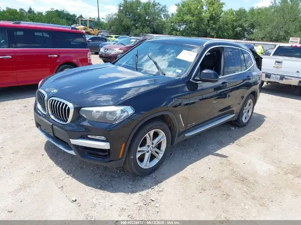 5UXTR9C50JLD65326 2018 BMW X3 - Image 2