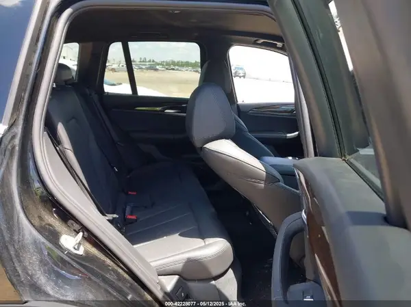 5UXTR9C50JLD65326 2018 BMW X3 - Image 8