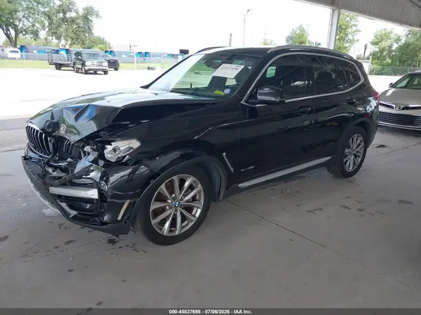 5UXTR9C50JLD66153 2018 BMW X3 - Image 2