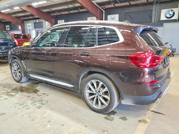 5UXTR9C50JLD66394 2018 BMW X3 - Image 2
