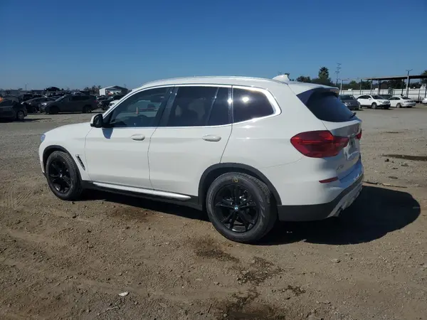5UXTR9C50JLD67934 2018 BMW X3 - Image 2