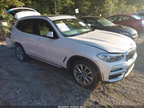 5UXTR9C50JLD69196 2018 BMW X3 - Image 1