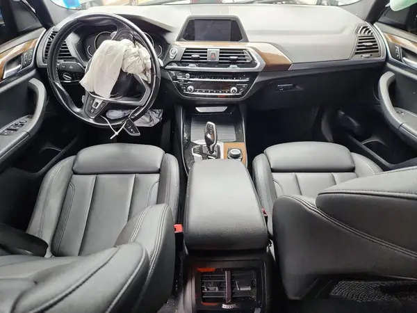 5UXTR9C50JLD71739 2018 BMW X3 - Image 8