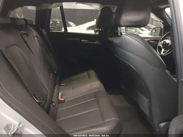 5UXTR9C50JLD73460 2018 BMW X3 - Image 8