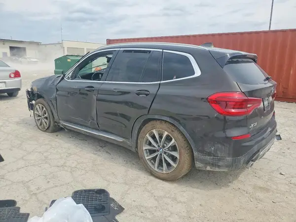 5UXTR9C50KLD91023 2019 BMW X3 - Image 2