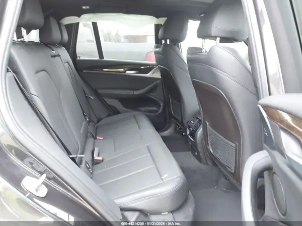 5UXTR9C50KLD97680 2019 BMW X3 - Image 8