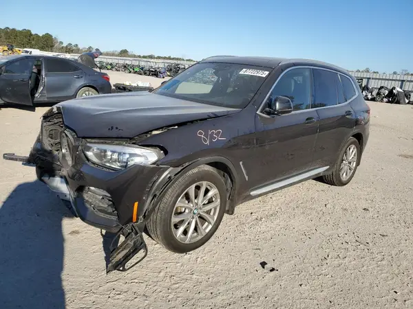 5UXTR9C50KLE13196 2019 BMW X3 - Image 1