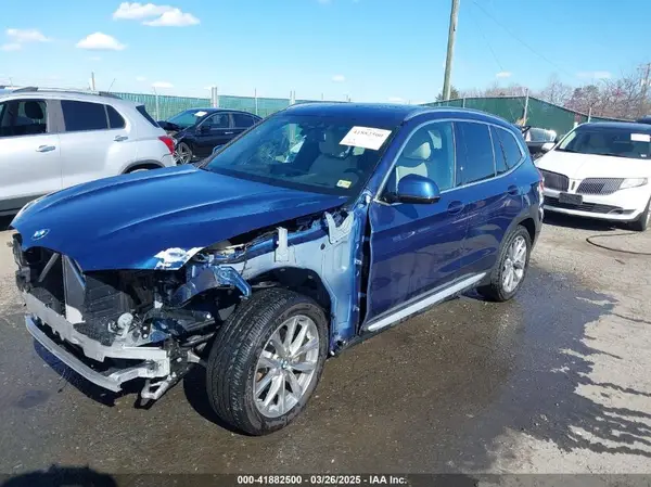 5UXTR9C50KLE13294 2019 BMW X3 - Image 2