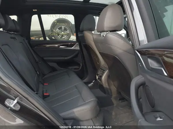 5UXTR9C50KLE15398 2019 BMW X3 - Image 8