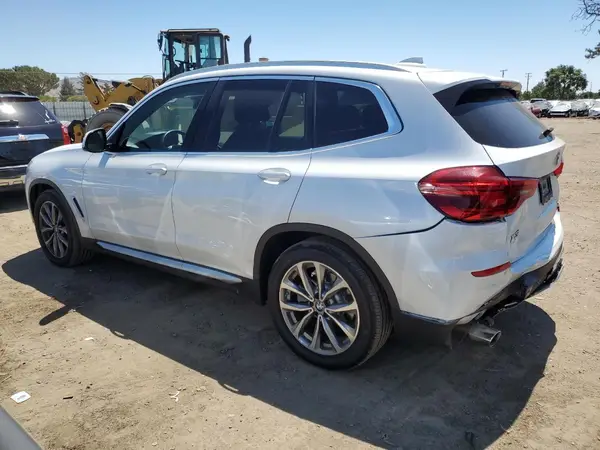 5UXTR9C50KLE21346 2019 BMW X3 - Image 2