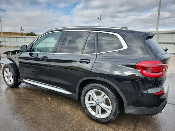 5UXTR9C50KLP81116 2019 BMW X3 - Image 2