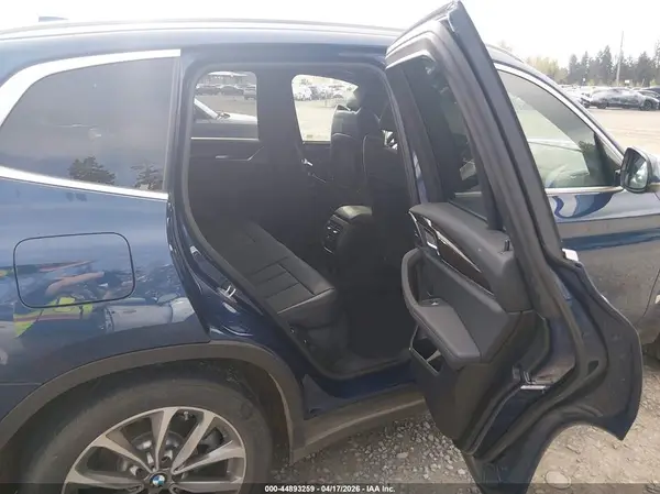 5UXTR9C50KLP90253 2019 BMW X3 - Image 8