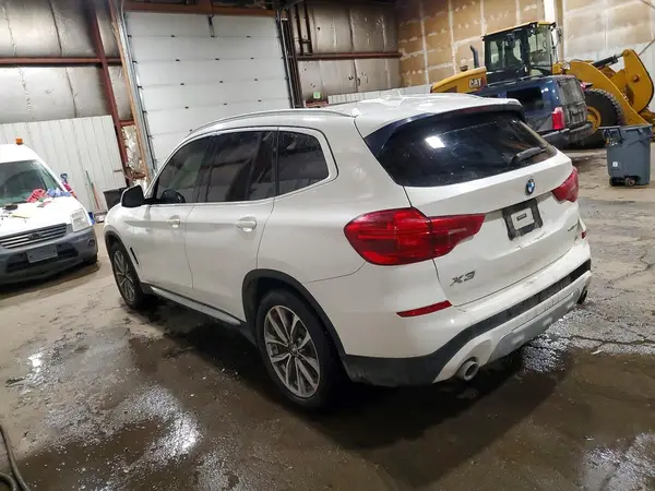 5UXTR9C50KLP90432 2019 BMW X3 - Image 2