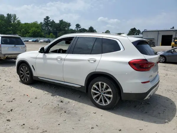 5UXTR9C50KLP93900 2019 BMW X3 - Image 2
