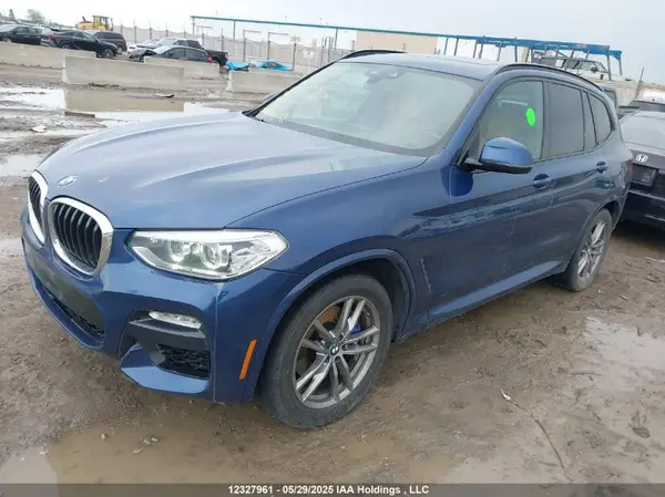 5UXTR9C50KLR05286 2019 BMW X3 - Image 2