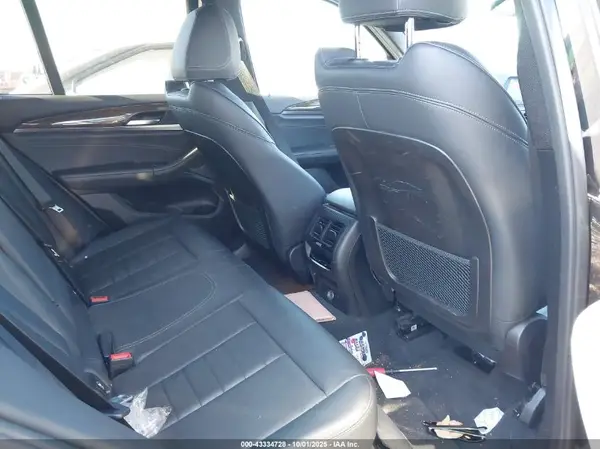 5UXTR9C50KLR05532 2019 BMW X3 - Image 8