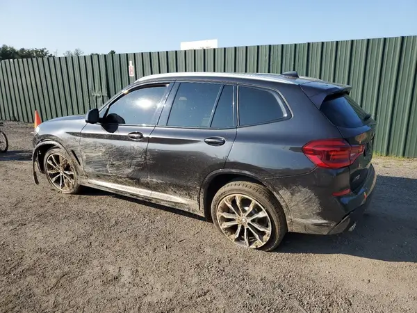 5UXTR9C50KLR09676 2019 BMW X3 - Image 2