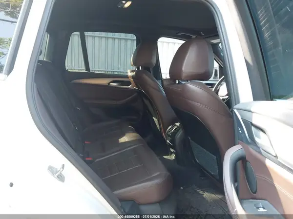 5UXTR9C51JLC69415 2018 BMW X3 - Image 8