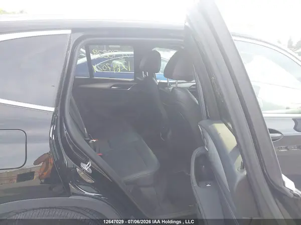 5UXTR9C51JLC75229 2018 BMW X3 - Image 8