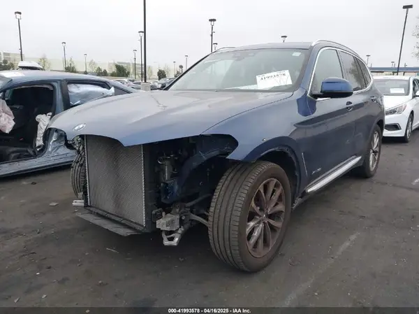 5UXTR9C51JLC76364 2018 BMW X3 - Image 2