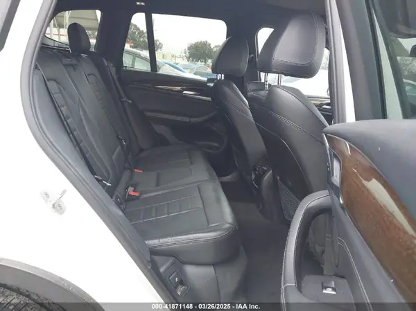 5UXTR9C51JLC77269 2018 BMW X3 - Image 8