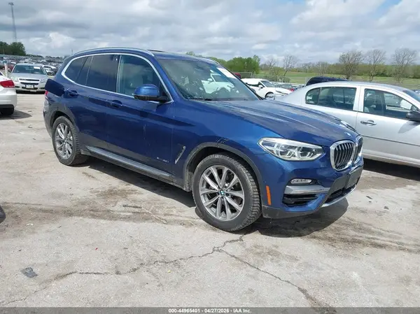 5UXTR9C51JLC80964 2018 BMW X3 - Image 1