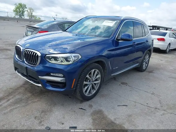 5UXTR9C51JLC80964 2018 BMW X3 - Image 2