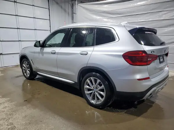 5UXTR9C51JLD57266 2018 BMW X3 - Image 2