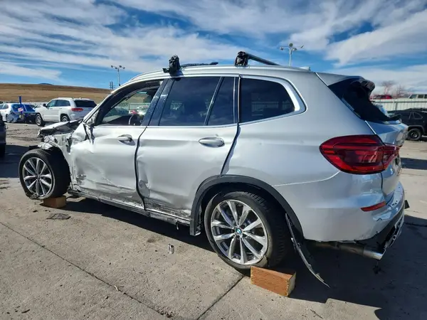 5UXTR9C51JLD57543 2018 BMW X3 - Image 2
