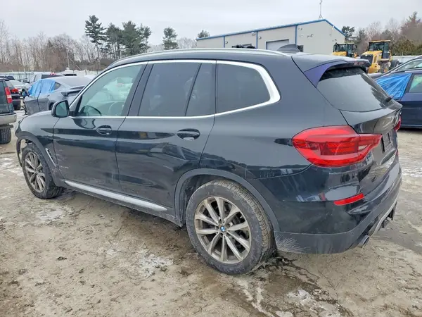 5UXTR9C51JLD60622 2018 BMW X3 - Image 2