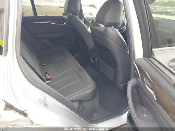 5UXTR9C51JLD61754 2018 BMW X3 - Image 8