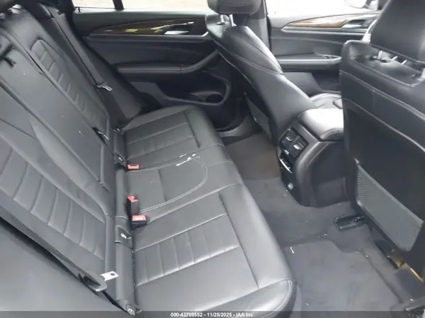 5UXTR9C51JLD61916 2018 BMW X3 - Image 8