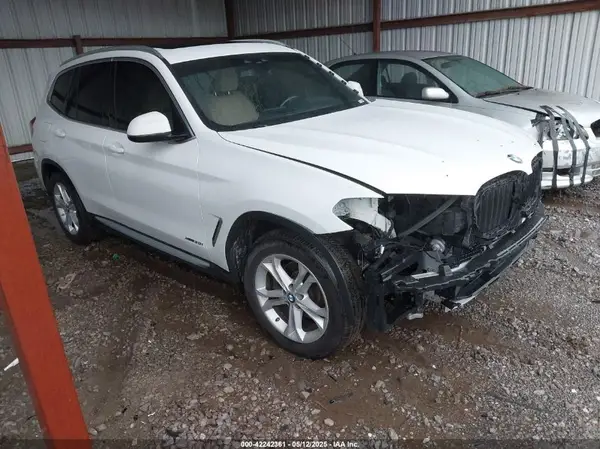 5UXTR9C51JLD62709 2018 BMW X3 - Image 1