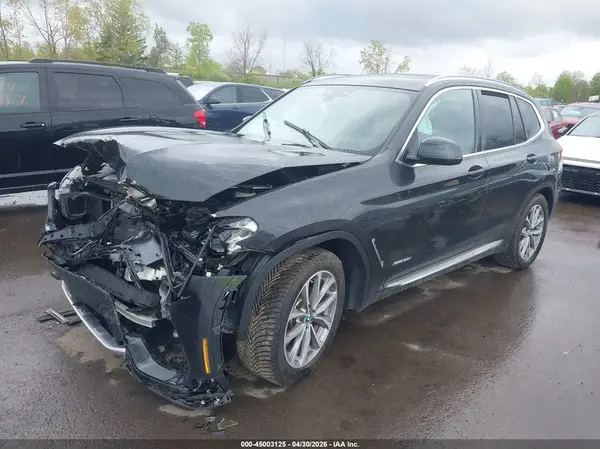 5UXTR9C51JLD62824 2018 BMW X3 - Image 2