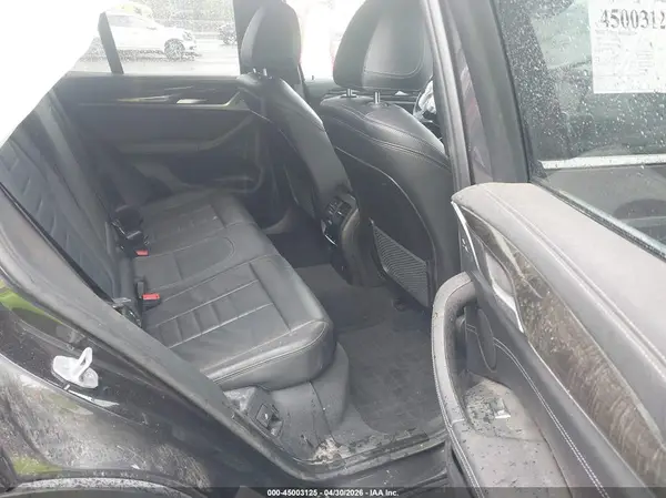 5UXTR9C51JLD62824 2018 BMW X3 - Image 8
