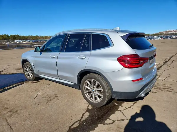 5UXTR9C51JLD66579 2018 BMW X3 - Image 2