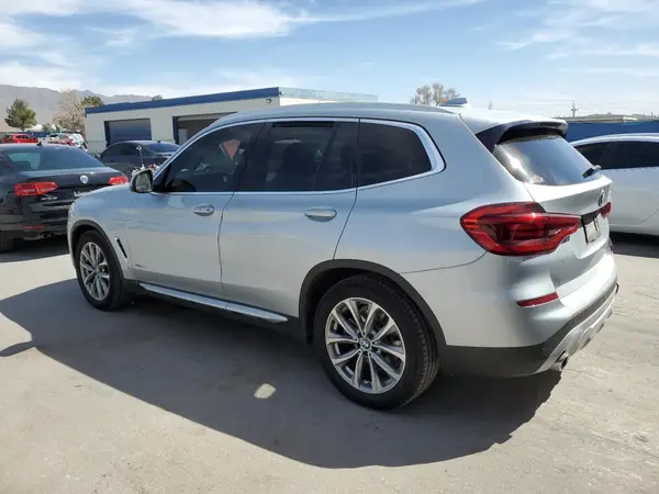 5UXTR9C51JLD66677 2018 BMW X3 - Image 2